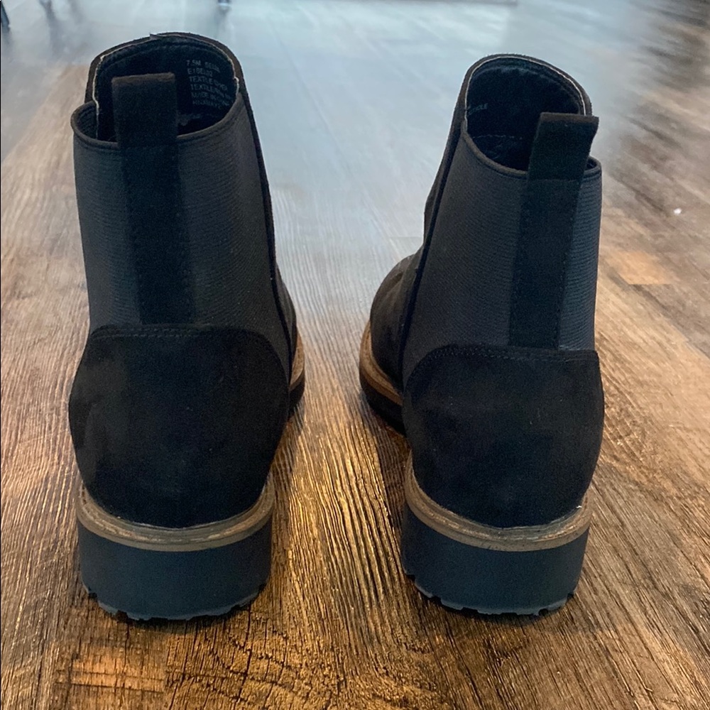 ESpirit Women’s Chelsea Boots - Black, Size 7.5 - Picture 7 of 8